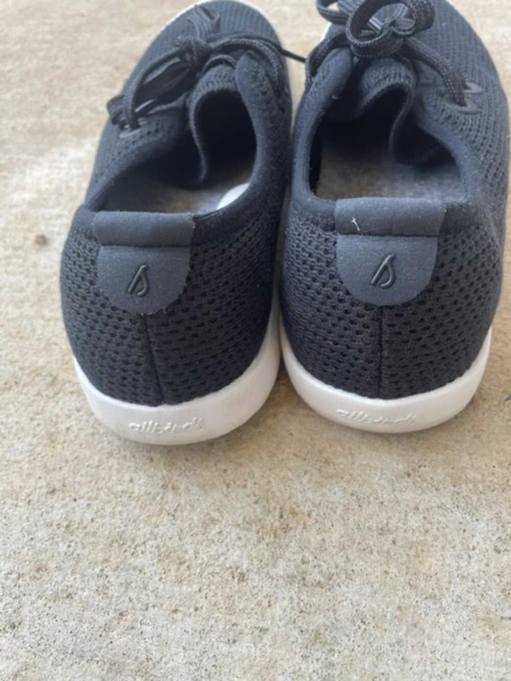 Allbirds Tree Skippers Women’s Casual Sneakers Black With White Soles Size 7 - Picture 3 of 5